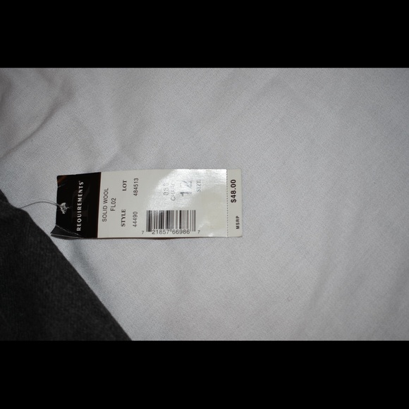 Requirements long wool gray skirt - Picture 3 of 5